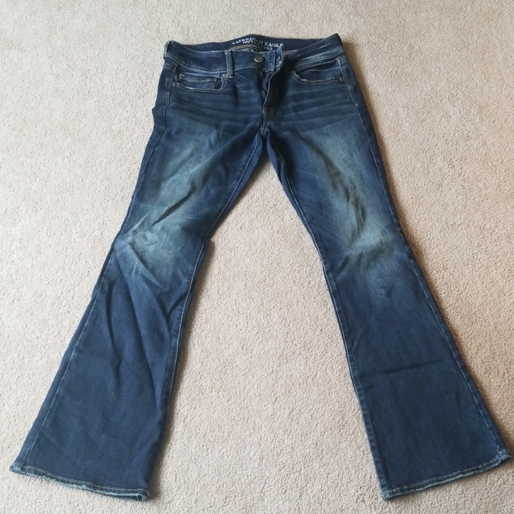 American Eagle super stretch size 6 kick boot jean